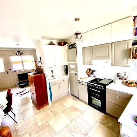 Biarritz, Cote Des Basques House 度假居 *